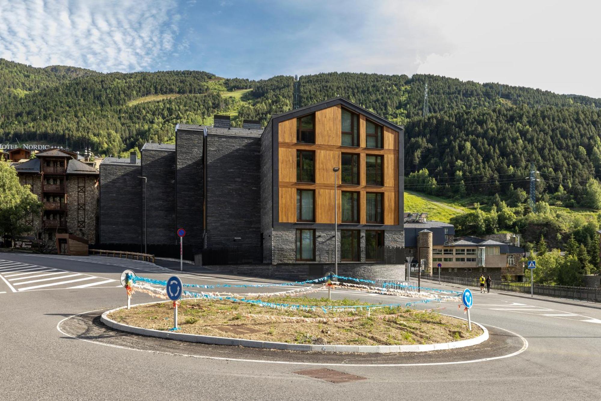 Un Diamante De Montana L A Pie De Pistas De Esqui - Gimnasio - Sauna - Piscina L 6Pax L By Bonesvacances El Tarter Zewnętrze zdjęcie
